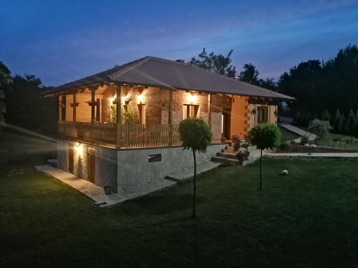Kuca Za Uzivanje Valjevo Exterior foto